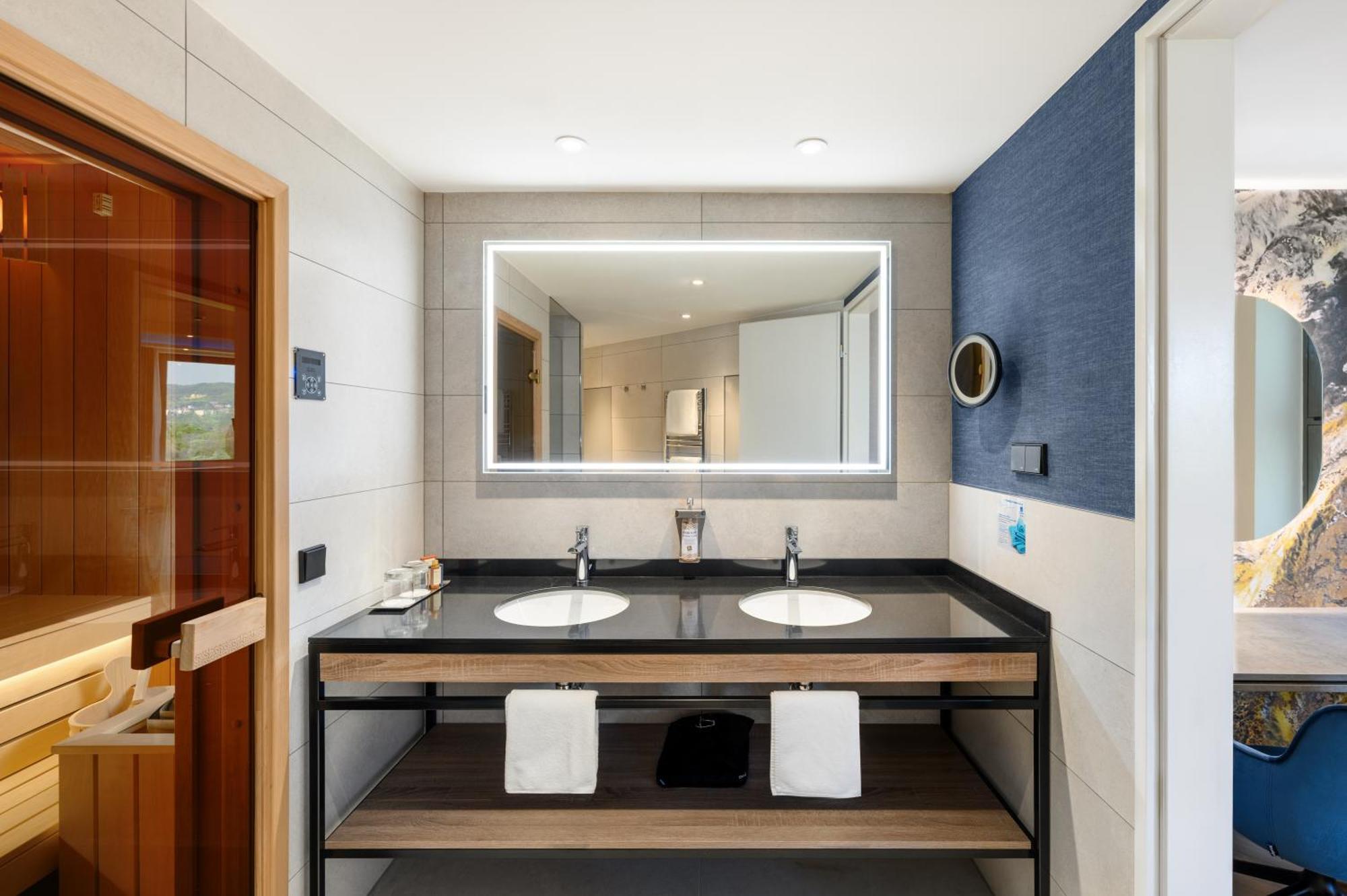 Danubius Hotel Helia Budapest Ruang foto